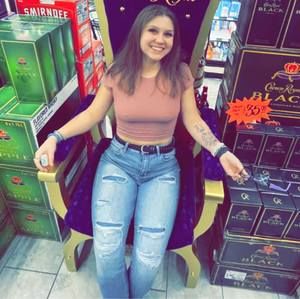 Meet your Posher, Haleigh